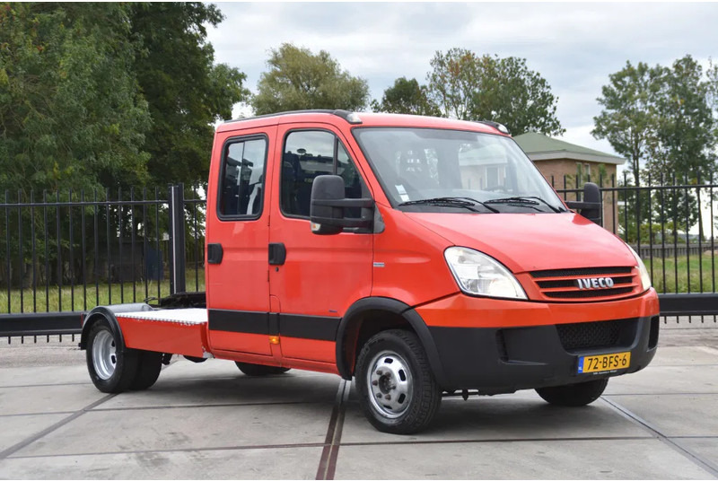 Iveco 40C18 - MANUAL - EURO 4 - 341 TKM - RADIO - BACKSEAT - 4 DOORS - GOOD CONDITION - - Sattelzugmaschine: das Bild 1 Iveco 40C18 - MANUAL - EURO 4 - 341 TKM - RADIO - BACKSEAT - 4 DOORS - GOOD CONDITION - - Sattelzugmaschine: das Bild 1