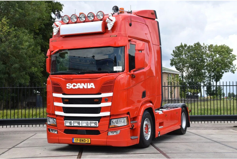 Scania R450 NGS 4x2NB - RETARDER - FULL AIR - PARK. AIRCO - PTO - LEATHER SEATS - 2 x FUEL TANKS - EXCELLENT CONDITION - - Sattelzugmaschine: das Bild 1 Scania R450 NGS 4x2NB - RETARDER - FULL AIR - PARK. AIRCO - PTO - LEATHER SEATS - 2 x FUEL TANKS - EXCELLENT CONDITION - - Sattelzugmaschine: das Bild 1
