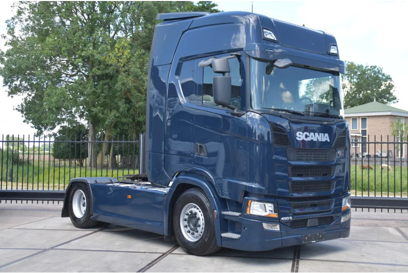 Scania S450 NGS 4x2NB - FULL AIR - 847 TKM - RETARDER - PARK. AIRCO - 2 x FUEL TANKS - TOP CONDITION - - Sattelzugmaschine: das Bild 1 Scania S450 NGS 4x2NB - FULL AIR - 847 TKM - RETARDER - PARK. AIRCO - 2 x FUEL TANKS - TOP CONDITION - - Sattelzugmaschine: das Bild 1