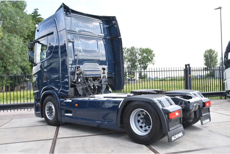 Scania S450 NGS 4x2NB - FULL AIR - RETARDER - ACC - PARK. AIRCO - 2 x FUEL TANKS - TOP CONDITION - - Sattelzugmaschine: das Bild 3 Scania S450 NGS 4x2NB - FULL AIR - RETARDER - ACC - PARK. AIRCO - 2 x FUEL TANKS - TOP CONDITION - - Sattelzugmaschine: das Bild 3