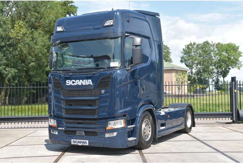 Scania S450 NGS 4x2NB - FULL AIR - RETARDER - ACC - PARK. AIRCO - 2 x FUEL TANKS - TOP CONDITION - - Sattelzugmaschine: das Bild 2 Scania S450 NGS 4x2NB - FULL AIR - RETARDER - ACC - PARK. AIRCO - 2 x FUEL TANKS - TOP CONDITION - - Sattelzugmaschine: das Bild 2
