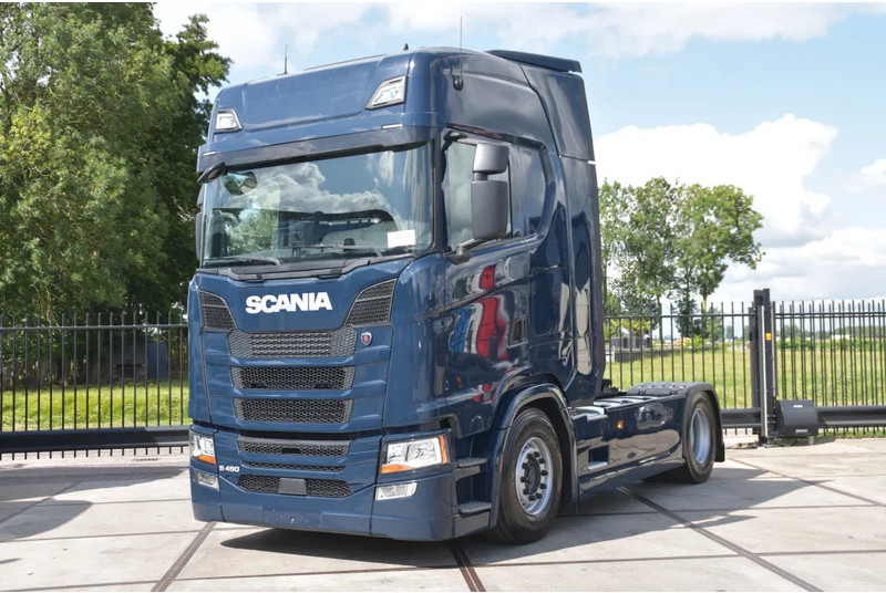 Scania S450 NGS 4x2NB - FULL AIR - RETARDER - ACC - PARK. AIRCO - 2 x FUEL TANKS - TOP CONDITION - - Sattelzugmaschine: das Bild 2 Scania S450 NGS 4x2NB - FULL AIR - RETARDER - ACC - PARK. AIRCO - 2 x FUEL TANKS - TOP CONDITION - - Sattelzugmaschine: das Bild 2