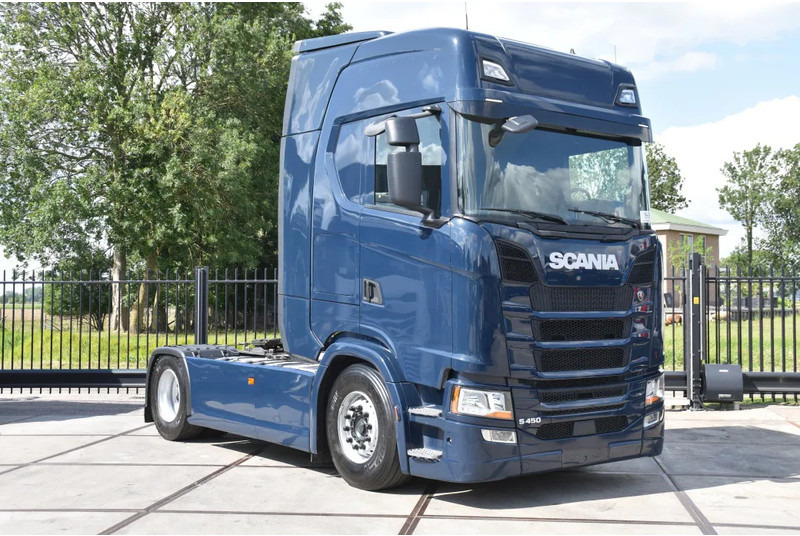 Scania S450 NGS 4x2NB - FULL AIR - RETARDER - ACC - PARK. AIRCO - 2 x FUEL TANKS - TOP CONDITION - - Sattelzugmaschine: das Bild 1 Scania S450 NGS 4x2NB - FULL AIR - RETARDER - ACC - PARK. AIRCO - 2 x FUEL TANKS - TOP CONDITION - - Sattelzugmaschine: das Bild 1