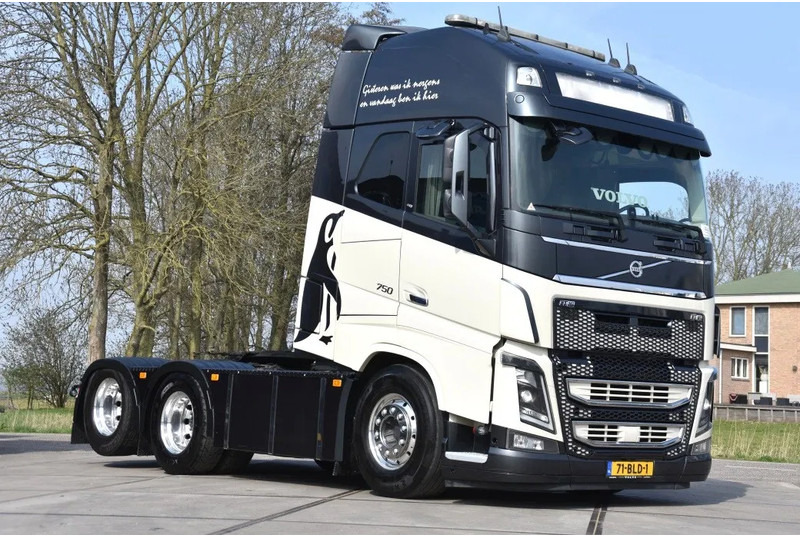 Volvo FH 16.750 Globetrotter XL 6x2 - RETARDER - FULL AIR - PARK. AIRCO - DYNAMIC STEERING - SLIDING FIFTH WHEEL - ALCOA'S - TOP CONDI - Sattelzugmaschine: das Bild 1 Volvo FH 16.750 Globetrotter XL 6x2 - RETARDER - FULL AIR - PARK. AIRCO - DYNAMIC STEERING - SLIDING FIFTH WHEEL - ALCOA'S - TOP CONDI - Sattelzugmaschine: das Bild 1
