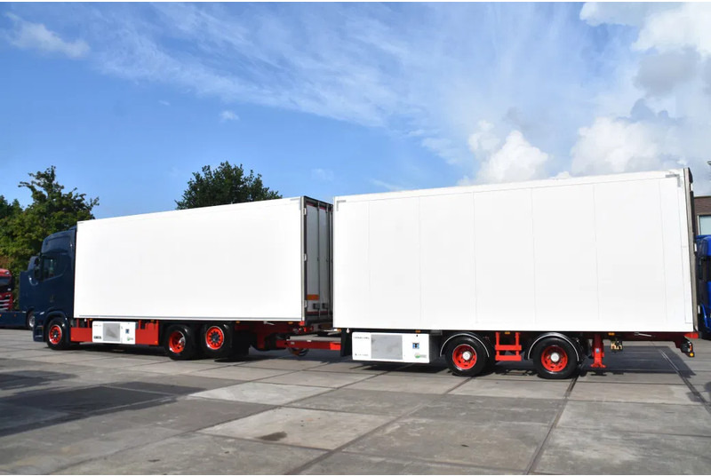 Scania S520 V8 NGS 6x2*4NB + SCHMITZ ZKO 20 - THERMO KING - RETARDER - FULL AIR - WHEELBASE: 515 CM - TOP CONDITION - - Kühlkoffer LKW: das Bild 2 Scania S520 V8 NGS 6x2*4NB + SCHMITZ ZKO 20 - THERMO KING - RETARDER - FULL AIR - WHEELBASE: 515 CM - TOP CONDITION - - Kühlkoffer LKW: das Bild 2
