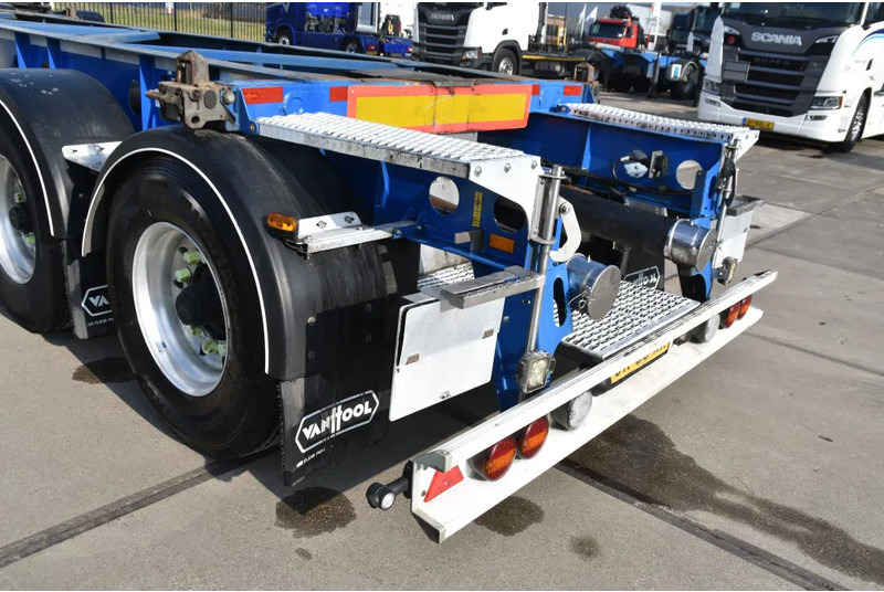 Van Hool A3C002 - ADR FL - 20 FT SWAP - LIFT AXLE - BPW AXLES - DISC BRAKES - 3180 KG EMPTY WEIGHT ! - Container/ Wechselfahrgestell Auflieger: das Bild 3 Van Hool A3C002 - ADR FL - 20 FT SWAP - LIFT AXLE - BPW AXLES - DISC BRAKES - 3180 KG EMPTY WEIGHT ! - Container/ Wechselfahrgestell Auflieger: das Bild 3