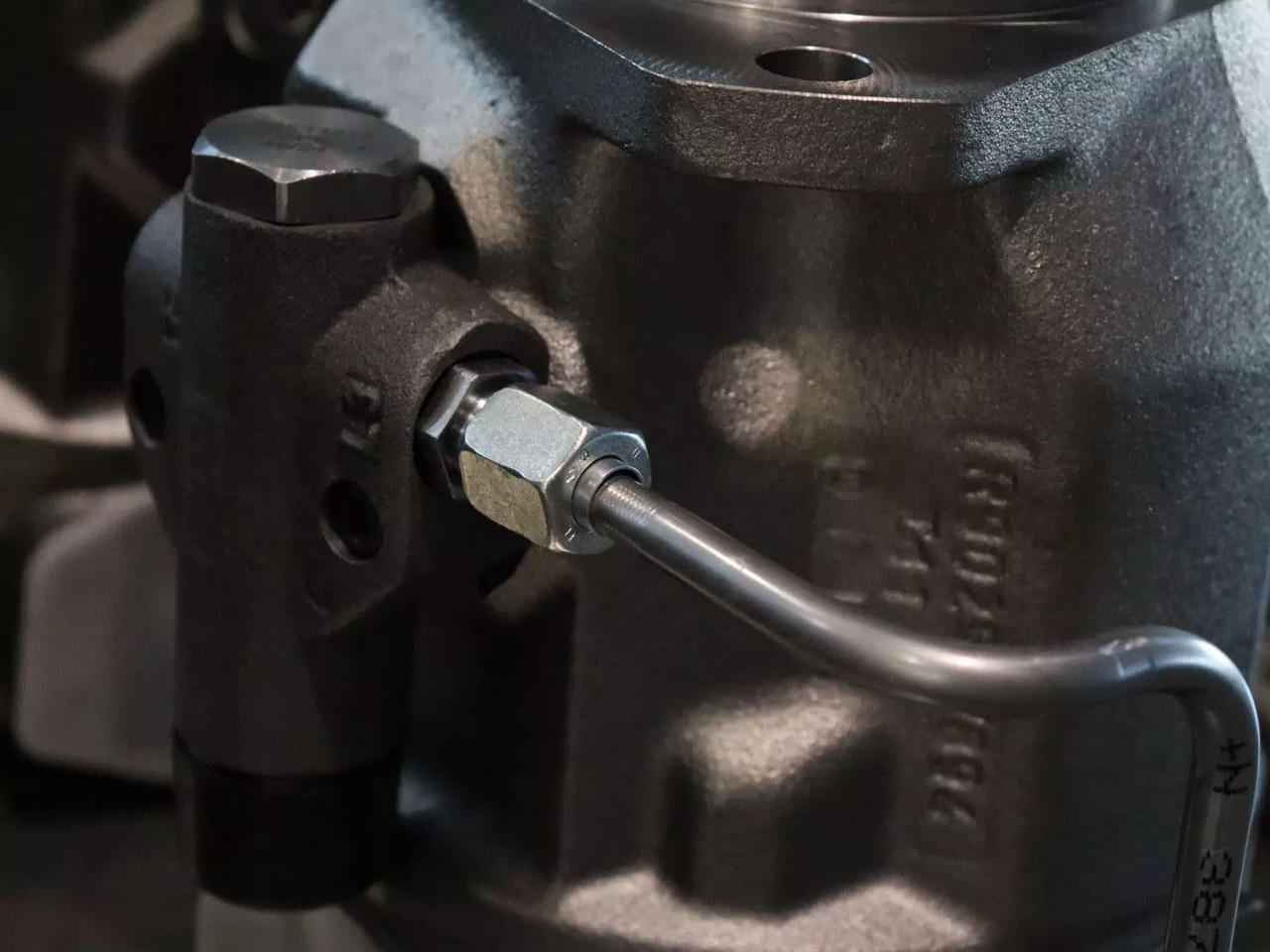 REXROTH A10VO28DFLR/31L-VSC62K01 - Hydraulikpumpe für Baumaschine: das Bild 2 REXROTH A10VO28DFLR/31L-VSC62K01 - Hydraulikpumpe für Baumaschine: das Bild 2