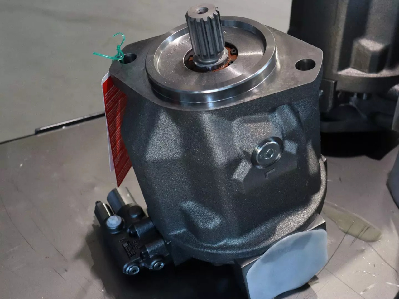 REXROTH A10VO71DFR/31L-VSC92N00 - Hydraulikpumpe für Baumaschine: das Bild 2 REXROTH A10VO71DFR/31L-VSC92N00 - Hydraulikpumpe für Baumaschine: das Bild 2