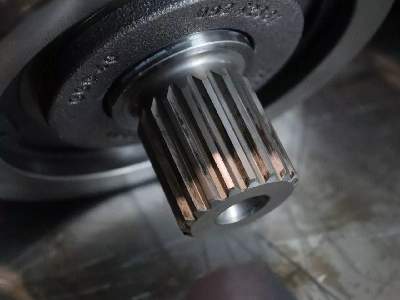 REXROTH A2FM107/61W-VZB010 - Hydraulikmotor für Baumaschine: das Bild 4 REXROTH A2FM107/61W-VZB010 - Hydraulikmotor für Baumaschine: das Bild 4