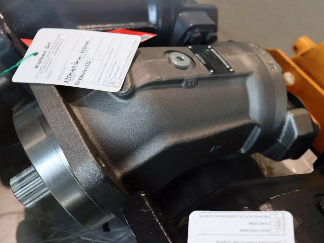 REXROTH A2FM107/61W-VZB010 - Hydraulikmotor für Baumaschine: das Bild 1 REXROTH A2FM107/61W-VZB010 - Hydraulikmotor für Baumaschine: das Bild 1