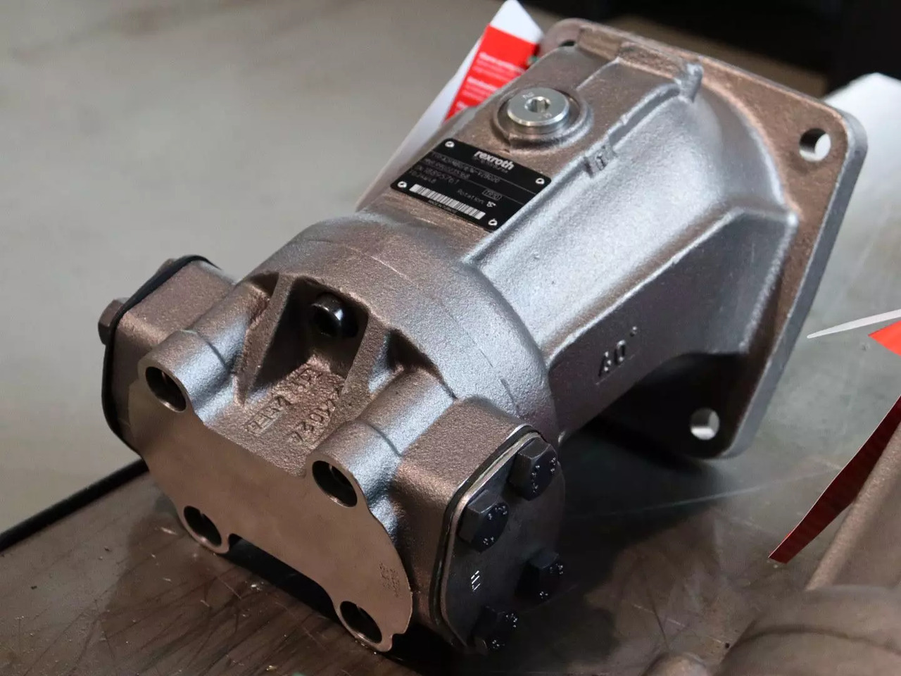 REXROTH A2FM80/61W-VZB020 - Hydraulikmotor für Baumaschine: das Bild 2 REXROTH A2FM80/61W-VZB020 - Hydraulikmotor für Baumaschine: das Bild 2