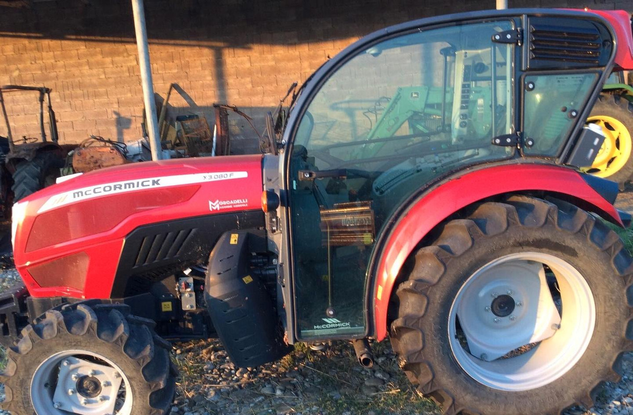 Trattore frutteto - Traktor: das Bild 1 Trattore frutteto - Traktor: das Bild 1