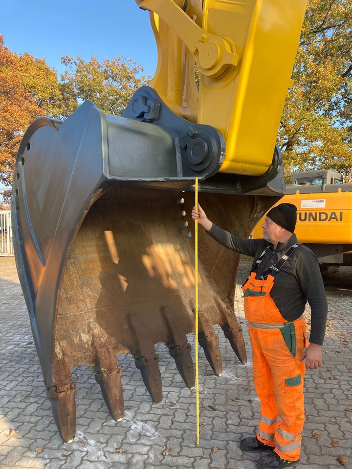 Kettenbagger KOMATSU PC1250-7: das Bild 12