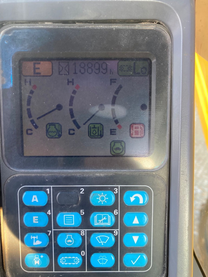 Kettenbagger KOMATSU PC1250-7: das Bild 26