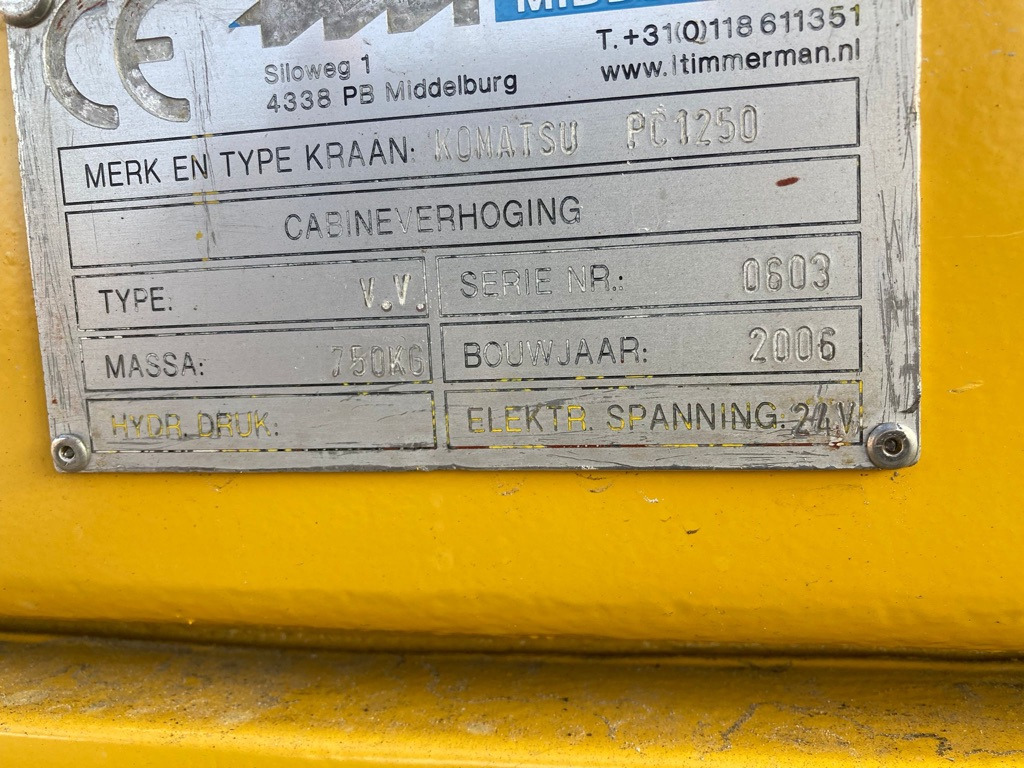 Kettenbagger KOMATSU PC1250-7: das Bild 19
