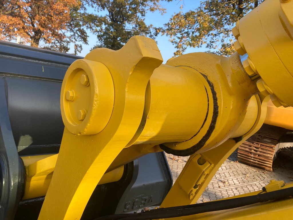 Kettenbagger KOMATSU PC1250-7: das Bild 11