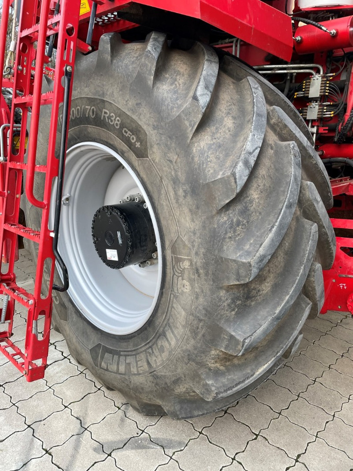 Grimme REXOR 6300 Platinum - Technik für Bodenbearbeitung: das Bild 5 Grimme REXOR 6300 Platinum - Technik für Bodenbearbeitung: das Bild 5