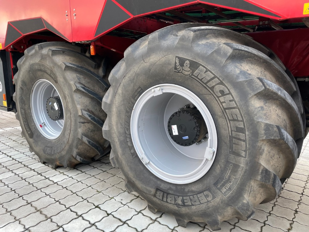 Grimme REXOR 6300 Platinum - Technik für Bodenbearbeitung: das Bild 3 Grimme REXOR 6300 Platinum - Technik für Bodenbearbeitung: das Bild 3