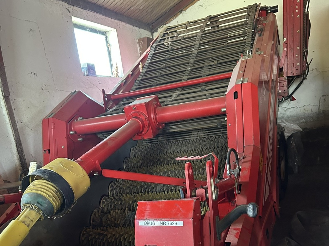 Grimme CS-150 RotaPower - Kartoffelroder: das Bild 1 Grimme CS-150 RotaPower - Kartoffelroder: das Bild 1