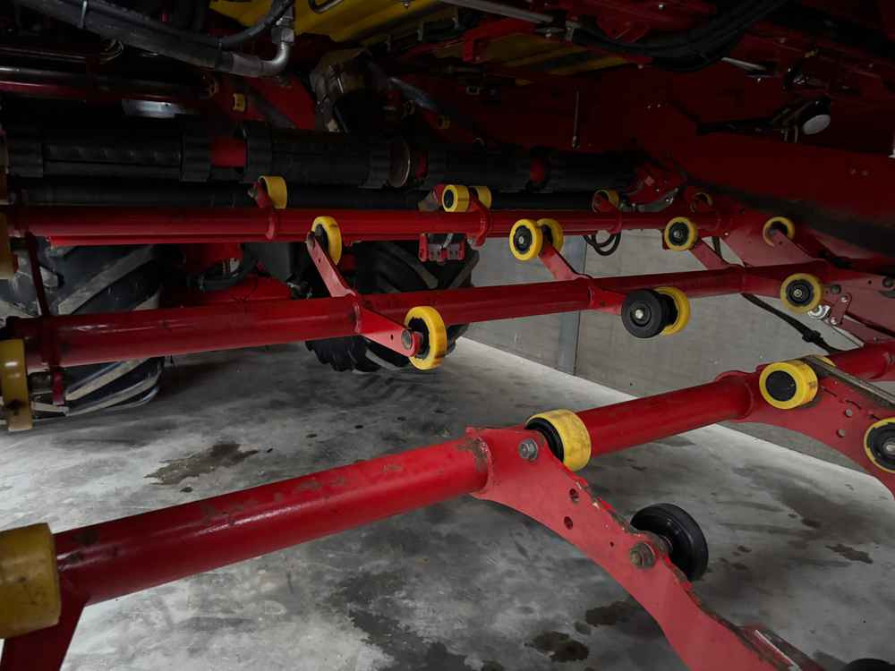 Grimme VARITRON 470 - Erntemaschine: das Bild 5 Grimme VARITRON 470 - Erntemaschine: das Bild 5