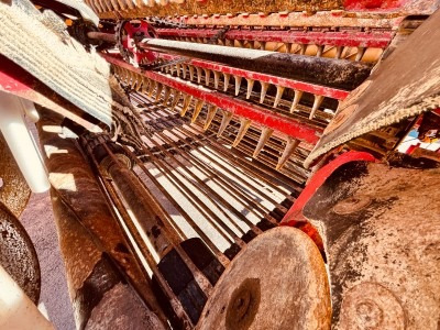 Technik für Bodenbearbeitung Grimme MAXTRON 620: das Bild 16