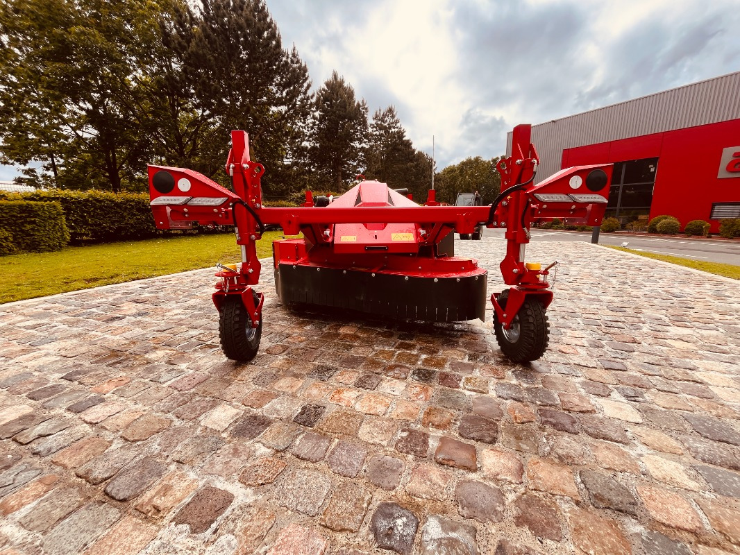 Grimme VT-170 - Traubenvollernter: das Bild 5 Grimme VT-170 - Traubenvollernter: das Bild 5