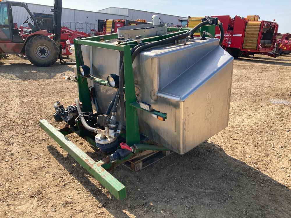 2000L Liquid Fertiliser Tank - Erntemaschine: das Bild 3 2000L Liquid Fertiliser Tank - Erntemaschine: das Bild 3