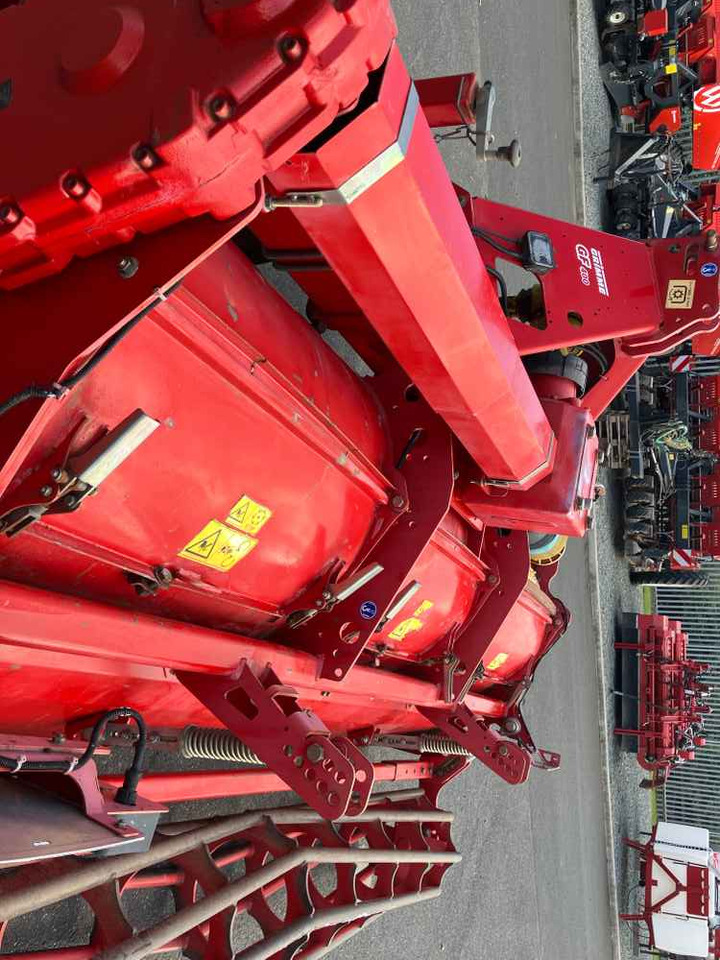 Grimme GF 400 - Erntemaschine: das Bild 2 Grimme GF 400 - Erntemaschine: das Bild 2