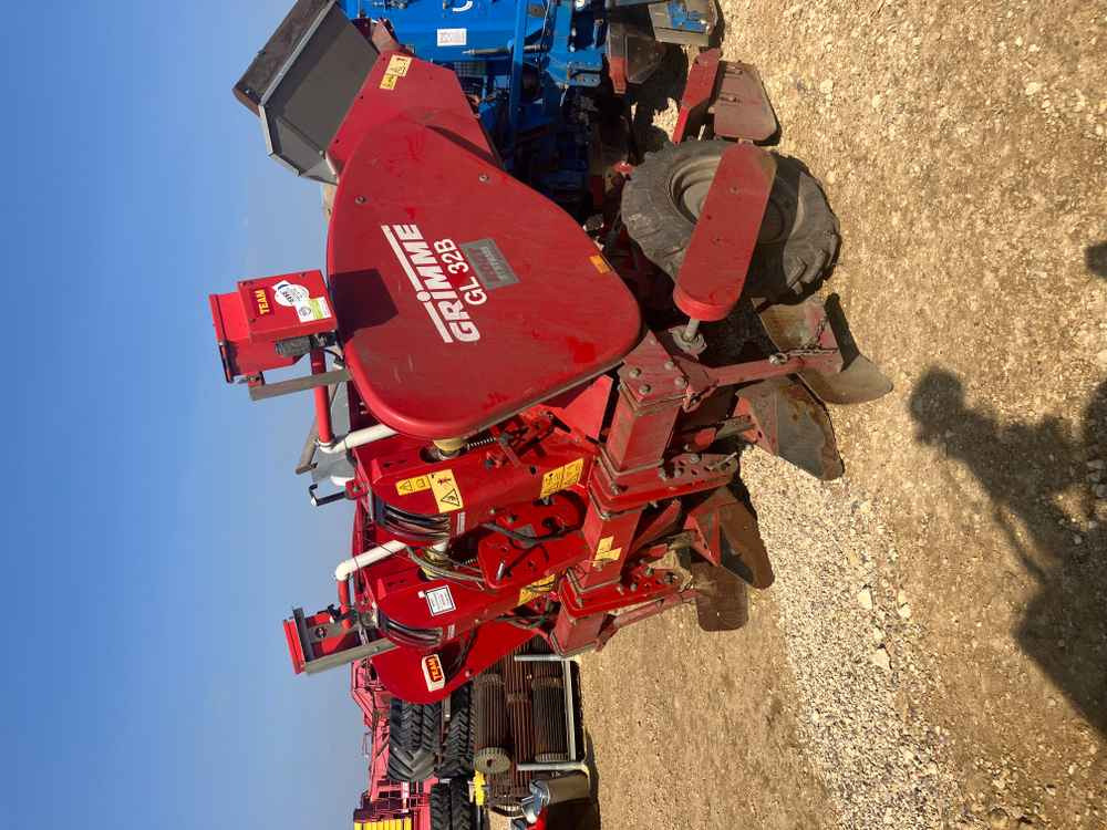 Grimme Grimme GL 32 B, 2 Row, Cup, Potato Planter - Erntemaschine: das Bild 1 Grimme Grimme GL 32 B, 2 Row, Cup, Potato Planter - Erntemaschine: das Bild 1