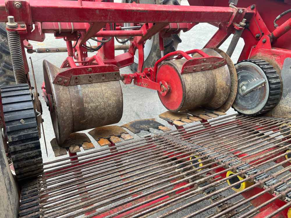 Grimme VARITRON 200 / 220 / 270 - Erntemaschine: das Bild 5 Grimme VARITRON 200 / 220 / 270 - Erntemaschine: das Bild 5