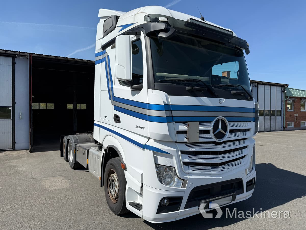 Dragbil Mercedes-Benz Actros 2545 - Andere Technik: das Bild 3 Dragbil Mercedes-Benz Actros 2545 - Andere Technik: das Bild 3