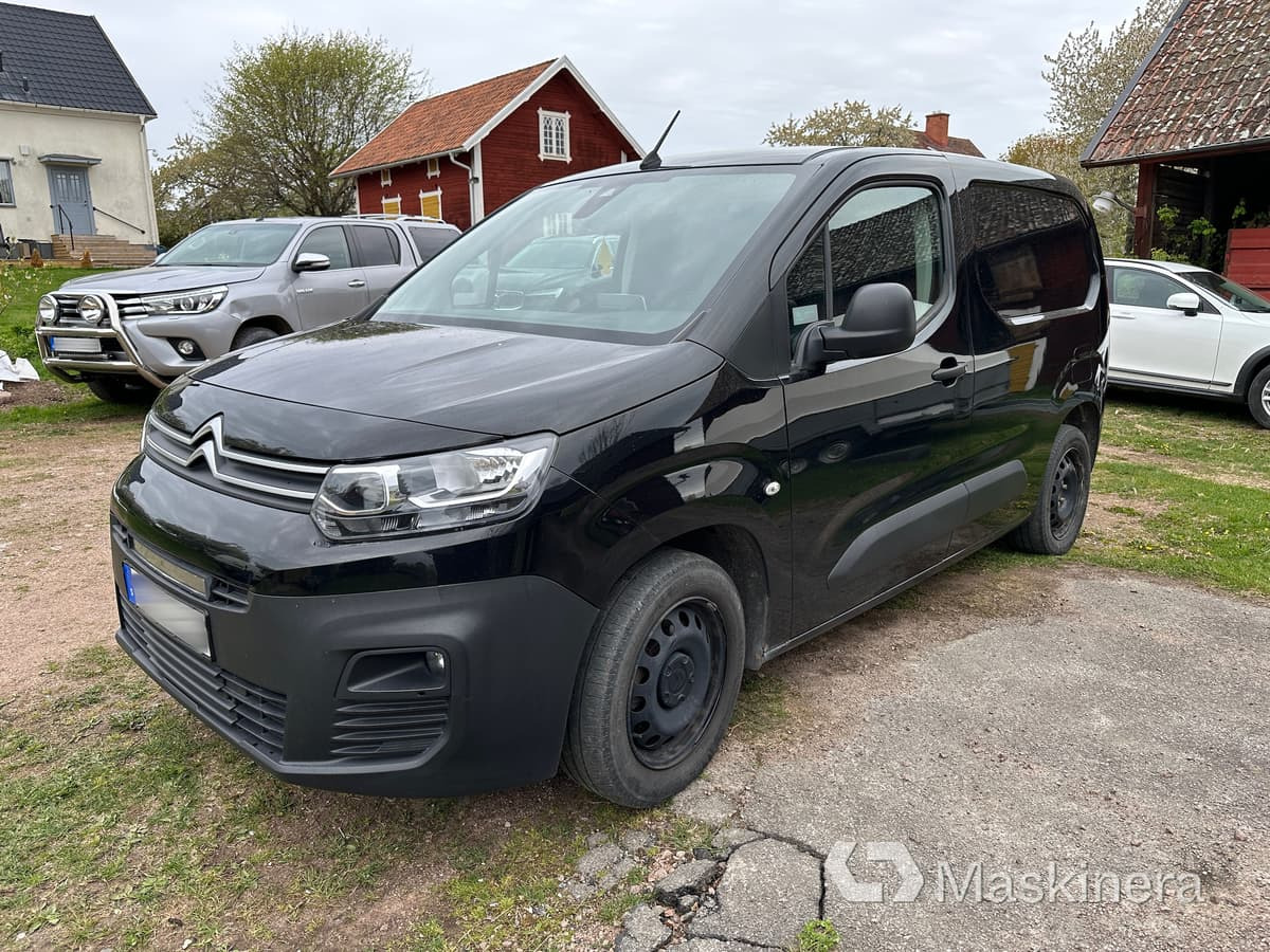 Arbetsbil Citroën Berlingo 1.2 PureTech Aut - Kleintransporter: das Bild 1 Arbetsbil Citroën Berlingo 1.2 PureTech Aut - Kleintransporter: das Bild 1