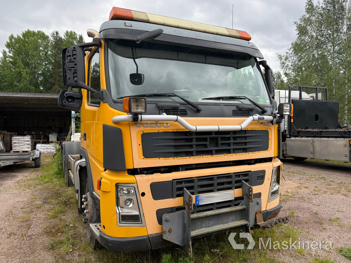 Lastväxlare Volvo FM9 6*2 (Rep.objekt) - Abrollkipper: das Bild 2 Lastväxlare Volvo FM9 6*2 (Rep.objekt) - Abrollkipper: das Bild 2