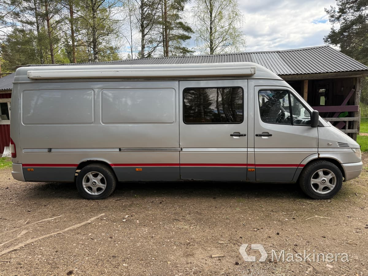 Mercedes Benz Sprinter 313 CDI / Crossbuss (Rep. objekt) - Kastenwagen: das Bild 4 Mercedes Benz Sprinter 313 CDI / Crossbuss (Rep. objekt) - Kastenwagen: das Bild 4