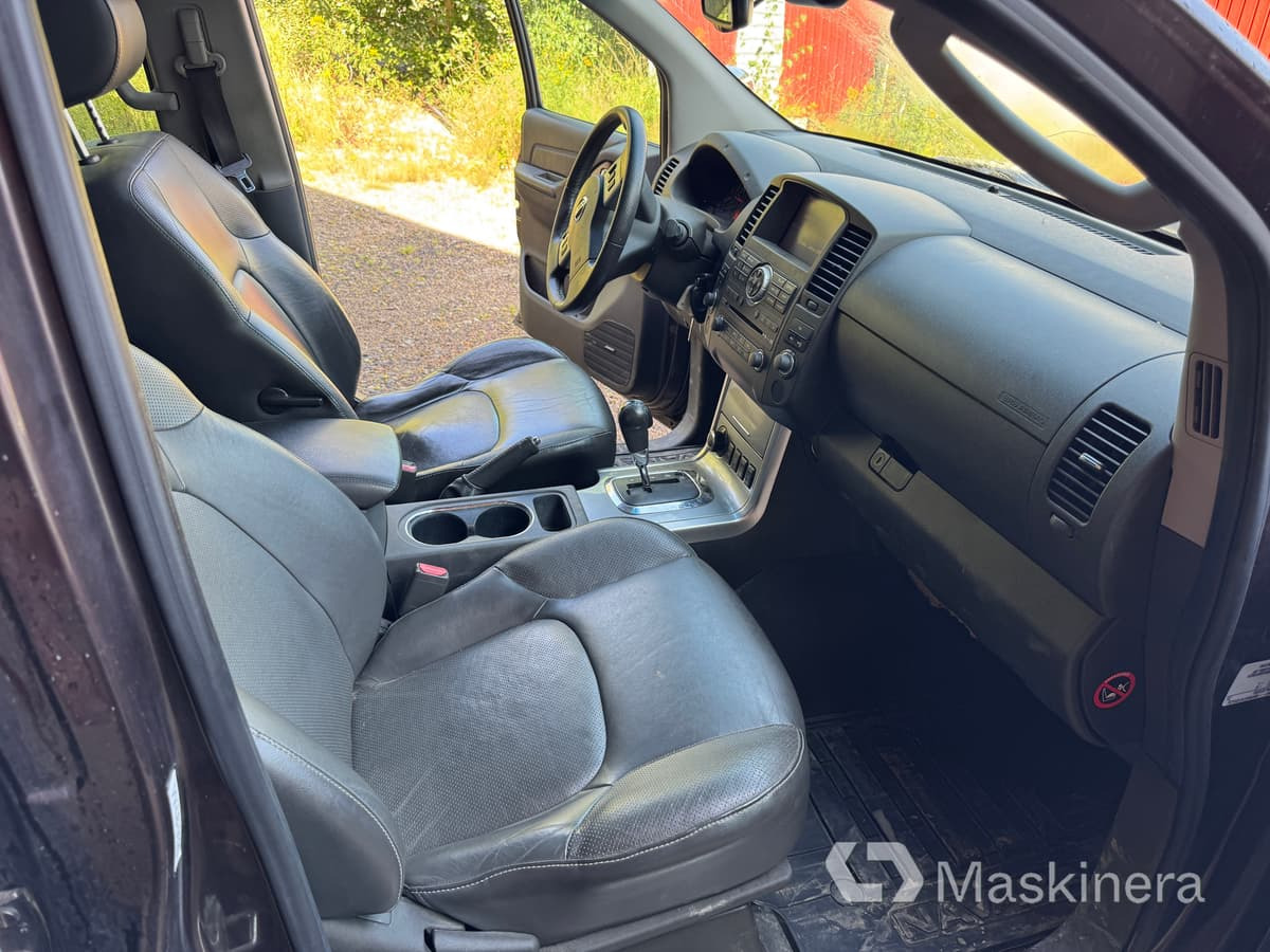 Kleintransporter Pickup Nissan Navara (Repobjekt): das Bild 28