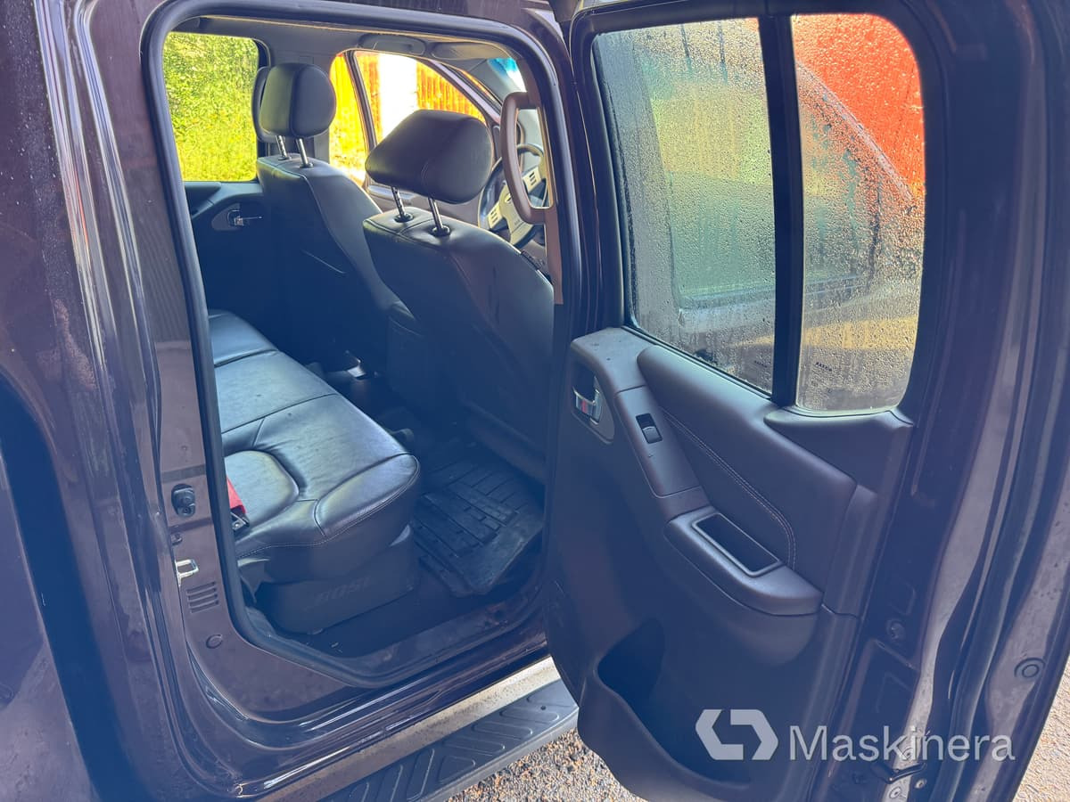 Kleintransporter Pickup Nissan Navara (Repobjekt): das Bild 24