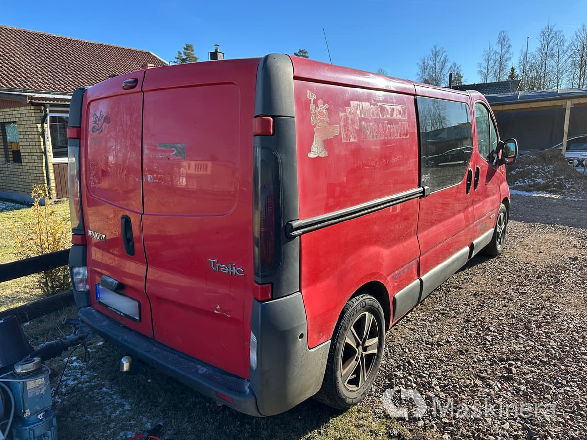 Skåpbil Renault Trafic 1.9 dCi - Kastenwagen: das Bild 5 Skåpbil Renault Trafic 1.9 dCi - Kastenwagen: das Bild 5
