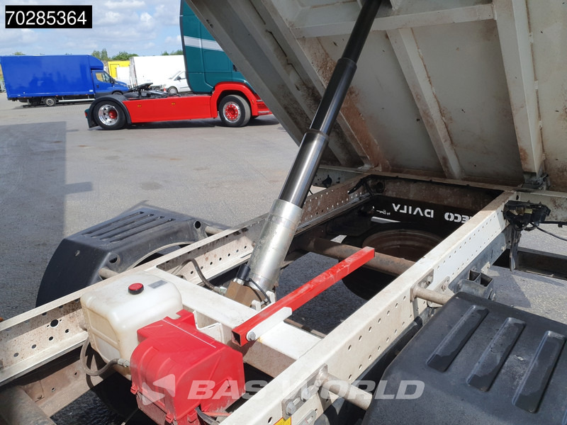 Iveco Daily 35C16 3.0L Open Laadbak met Kist Dubbel Cabine Dubbellucht 3,5t Trekhaak Airco Cruise Euro6 Pritsche Pickup Open Box 2m3 Airco T - Pritsche Transporter: das Bild 5 Iveco Daily 35C16 3.0L Open Laadbak met Kist Dubbel Cabine Dubbellucht 3,5t Trekhaak Airco Cruise Euro6 Pritsche Pickup Open Box 2m3 Airco T - Pritsche Transporter: das Bild 5
