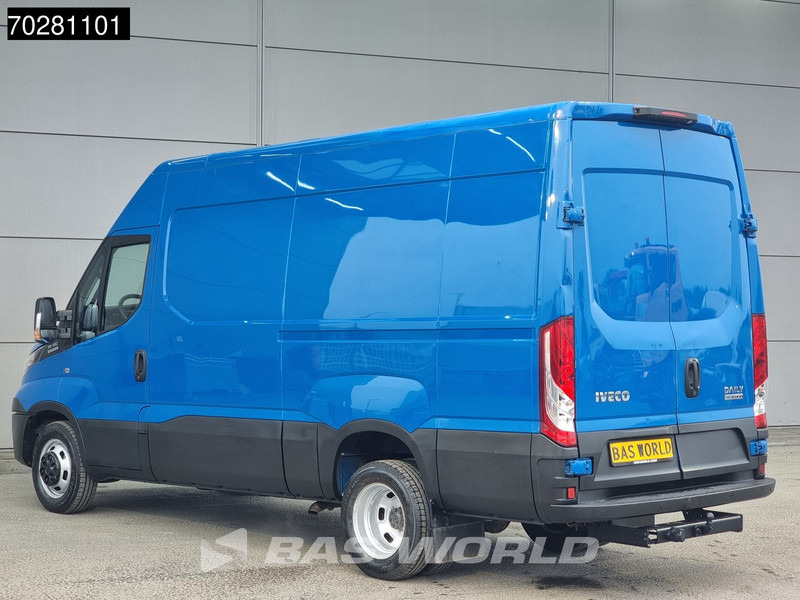 Iveco Daily 35C18 3.0L Automaat Dubbellucht 3,5t Trekhaak Navi Airco Cruise Camera Parkeersensoren L2 11m3 Airco Trekhaak Cruise control - Kastenwagen: das Bild 2 Iveco Daily 35C18 3.0L Automaat Dubbellucht 3,5t Trekhaak Navi Airco Cruise Camera Parkeersensoren L2 11m3 Airco Trekhaak Cruise control - Kastenwagen: das Bild 2