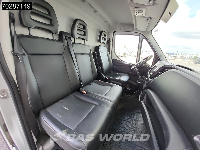 Kastenwagen Iveco Daily 35C18 3.0L Dubbellucht L2H2 3,5t Trekhaak Navi Airco Cruise Camera Imperiaal Euro6 L2 12m3 Airco Trekhaak Cruise control: das Bild 14