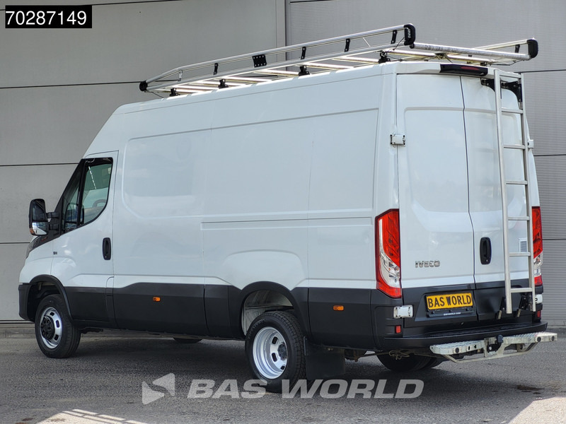Iveco Daily 35C18 3.0L Dubbellucht L2H2 3,5t Trekhaak Navi Airco Cruise Camera Imperiaal Euro6 L2 12m3 Airco Trekhaak Cruise control - Kastenwagen: das Bild 2 Iveco Daily 35C18 3.0L Dubbellucht L2H2 3,5t Trekhaak Navi Airco Cruise Camera Imperiaal Euro6 L2 12m3 Airco Trekhaak Cruise control - Kastenwagen: das Bild 2