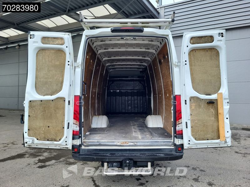 Iveco Daily 35C18 Automaat Dubbellucht L3H2 3,5t Trekhaak Airco Camera Imperiaal Euro6 L4H2 16m3 Airco Trekhaak Cruise control - Kastenwagen: das Bild 3 Iveco Daily 35C18 Automaat Dubbellucht L3H2 3,5t Trekhaak Airco Camera Imperiaal Euro6 L4H2 16m3 Airco Trekhaak Cruise control - Kastenwagen: das Bild 3