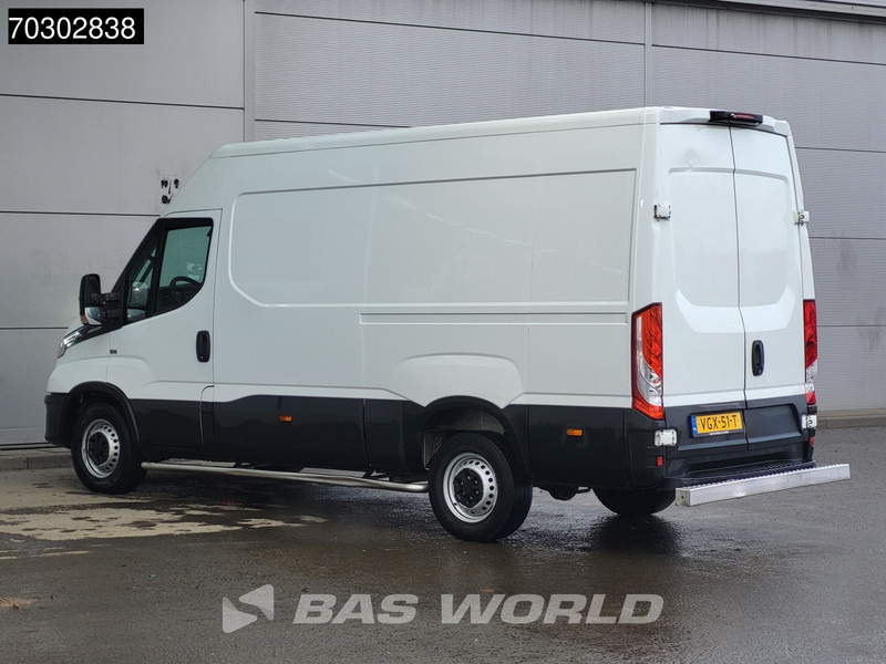 Iveco Daily 35S14 Automaat L2H2 3,5t Trekgewicht ACC LED Navi Airco Camera Parkeersensoren APK 09-2026 L2 Airco - Kastenwagen: das Bild 2 Iveco Daily 35S14 Automaat L2H2 3,5t Trekgewicht ACC LED Navi Airco Camera Parkeersensoren APK 09-2026 L2 Airco - Kastenwagen: das Bild 2