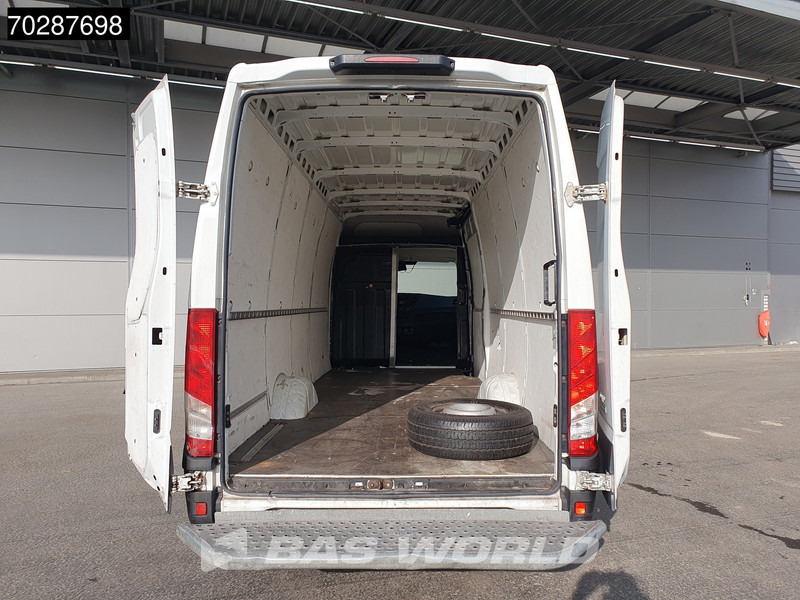 Iveco Daily 35S14 Automaat L3H2 3,5t Trekgewicht Airco Cruise Camera Euro6 L4H2 16m3 Airco Cruise control - Kastenwagen: das Bild 3 Iveco Daily 35S14 Automaat L3H2 3,5t Trekgewicht Airco Cruise Camera Euro6 L4H2 16m3 Airco Cruise control - Kastenwagen: das Bild 3