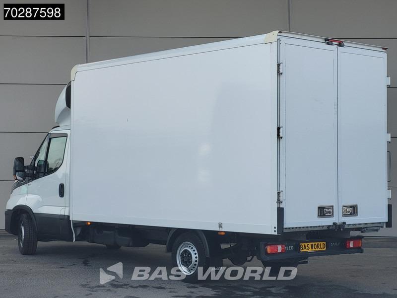 Iveco Daily 35S16 Automaat Bakwagen Achterdeuren 160PK Airco Camera Euro6 Meubelbak Koffer 21m3 Airco - Koffer Transporter: das Bild 2 Iveco Daily 35S16 Automaat Bakwagen Achterdeuren 160PK Airco Camera Euro6 Meubelbak Koffer 21m3 Airco - Koffer Transporter: das Bild 2