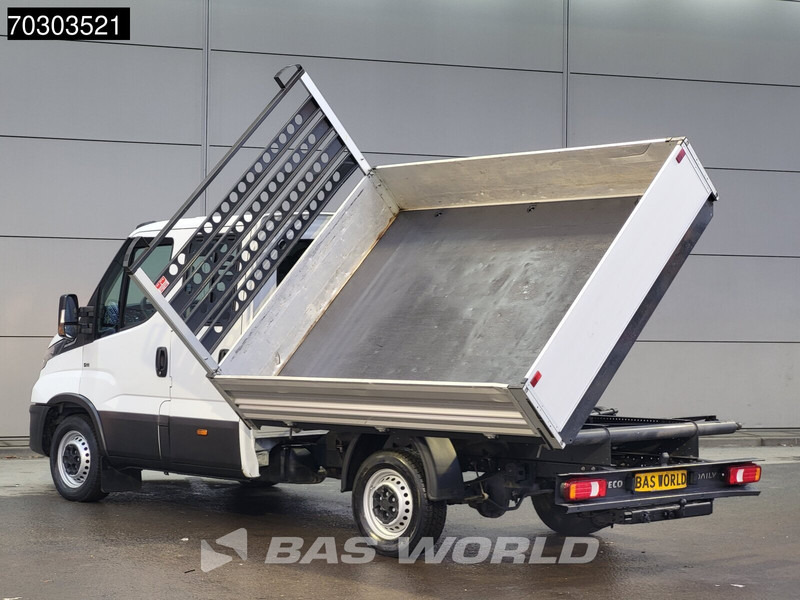 Iveco Daily 35S16 Driezijdige Automaat Kipper Dubbel Cabine 3,5t Trekhaak 160PK Airco Camera Euro6 Tipper Benne Kieper Airco Trekhaak - Kipper Transporter: das Bild 2 Iveco Daily 35S16 Driezijdige Automaat Kipper Dubbel Cabine 3,5t Trekhaak 160PK Airco Camera Euro6 Tipper Benne Kieper Airco Trekhaak - Kipper Transporter: das Bild 2