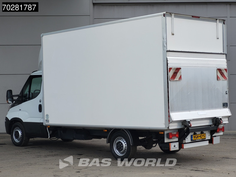 Iveco Daily 35S18 3.0L Laadklep Bakwagen Airco Lat om Lat Euro6 Meubelbak Koffer 20m3 Airco - Koffer Transporter: das Bild 2 Iveco Daily 35S18 3.0L Laadklep Bakwagen Airco Lat om Lat Euro6 Meubelbak Koffer 20m3 Airco - Koffer Transporter: das Bild 2