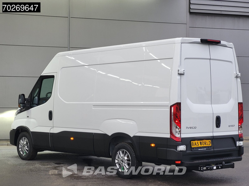 Iveco Daily 35S21 210PK 3.0L Automaat 2025 model L2H2 Trekhaak Tacho ACC LED CarPlay Velgen Camera 12m3 Airco Trekhaak - Kastenwagen: das Bild 2 Iveco Daily 35S21 210PK 3.0L Automaat 2025 model L2H2 Trekhaak Tacho ACC LED CarPlay Velgen Camera 12m3 Airco Trekhaak - Kastenwagen: das Bild 2