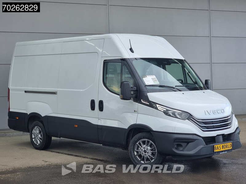 Iveco Daily 35S21 3.0L Automaat 2025 model L2H2 Trekhaak Tacho ACC LED CarPlay Velgen Camera L2H2 12m3 Airco Trekhaak - Kastenwagen: das Bild 2 Iveco Daily 35S21 3.0L Automaat 2025 model L2H2 Trekhaak Tacho ACC LED CarPlay Velgen Camera L2H2 12m3 Airco Trekhaak - Kastenwagen: das Bild 2