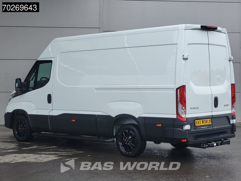 Iveco Daily 35S21 3.0L Automaat Black Edition 2025 model L2H2 Trekhaak Tacho ACC LED CarPlay Velgen Camera 12m3 Airco Trekhaak - Kastenwagen: das Bild 2 Iveco Daily 35S21 3.0L Automaat Black Edition 2025 model L2H2 Trekhaak Tacho ACC LED CarPlay Velgen Camera 12m3 Airco Trekhaak - Kastenwagen: das Bild 2